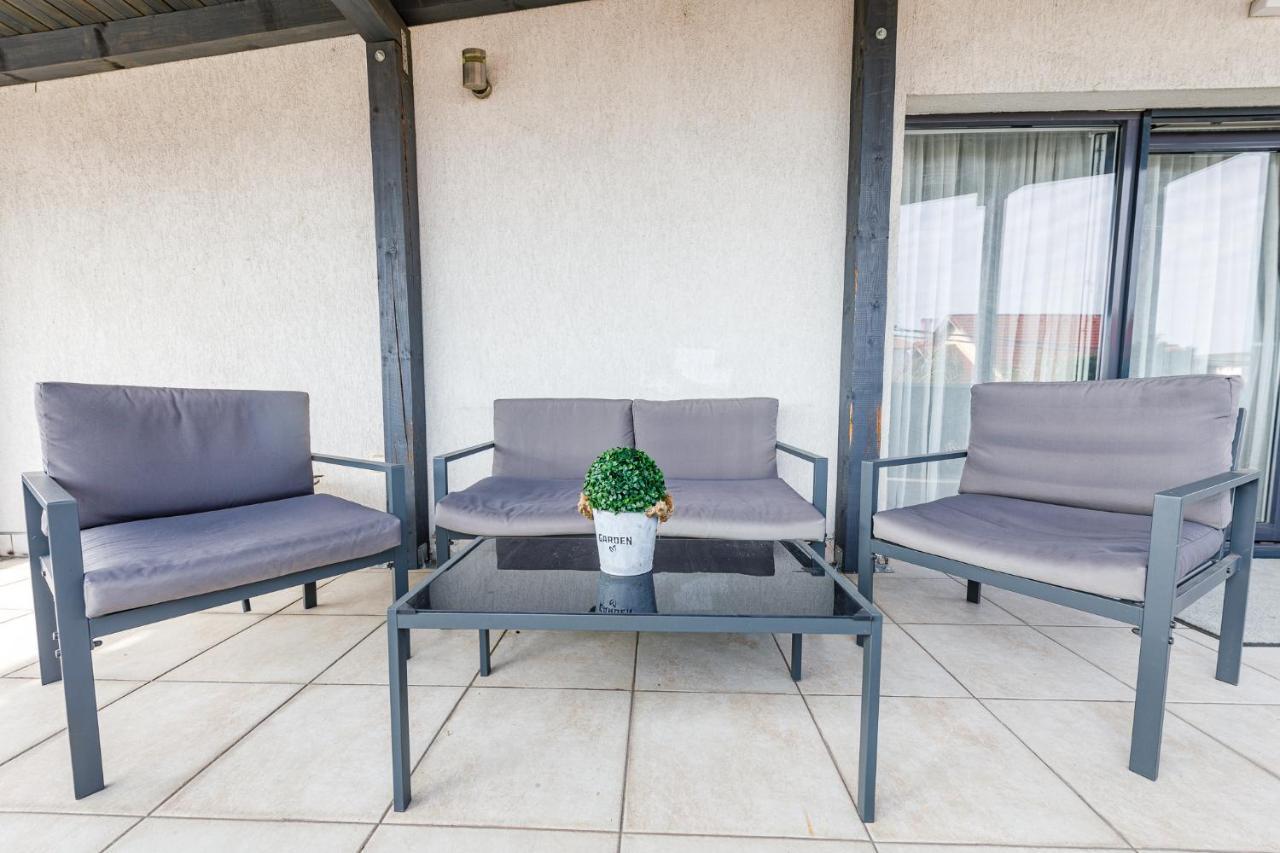 Apartament De Lux Cu Terasa Apartment Timisoara Bagian luar foto